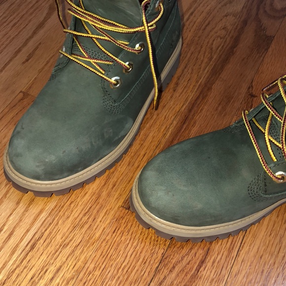 Army green Kids Timberlands - Picture 6 of 6